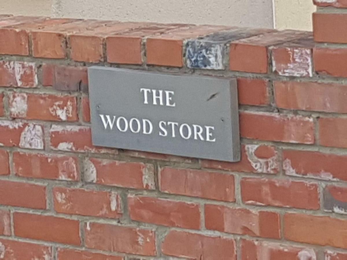 Woodstore Wells Dış mekan fotoğraf